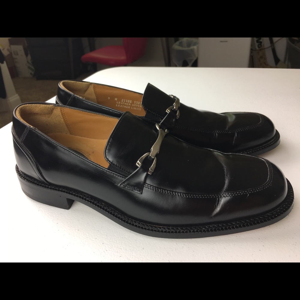 Men’s 9 M Bostonian 2 Pod Comfort Horse bit loafer